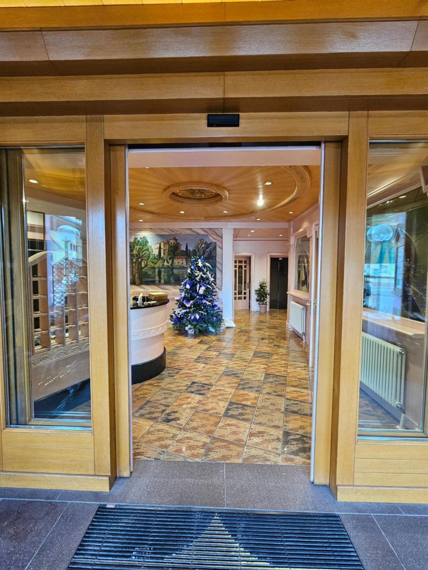 Hotel Ideal Kalfein Exterior foto